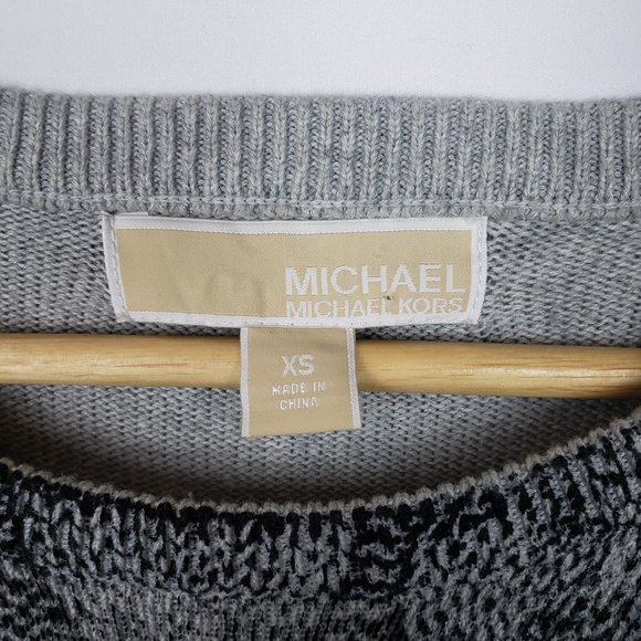 Michael Kors Gray Knit Sweater Dress Chain Print size XS with stretch - Picture 4 of 9